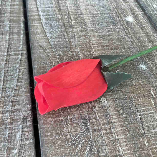 Red Wooden Rosebud (price per stem)