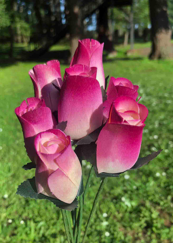 Ivory & Raspberry Wooden Rosebud (price per stem)