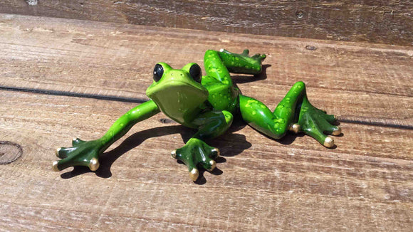 Stretching Frog Figurine
